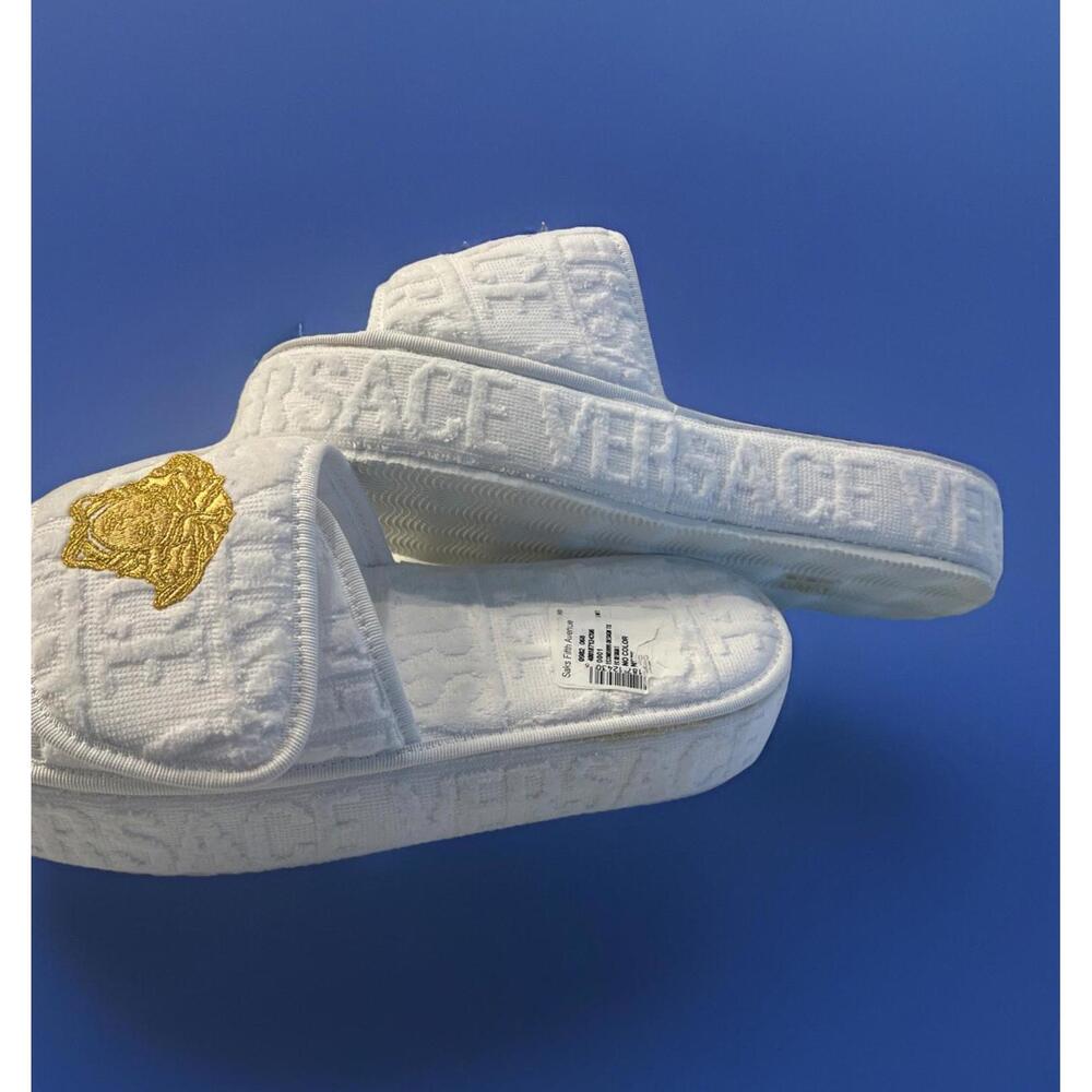 $475 White Versace Medusa Head Fabric platform slippers Size 41 - Picture 2 of 12